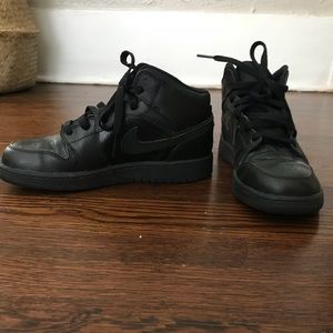 Black Nike Jordan’s - Like New